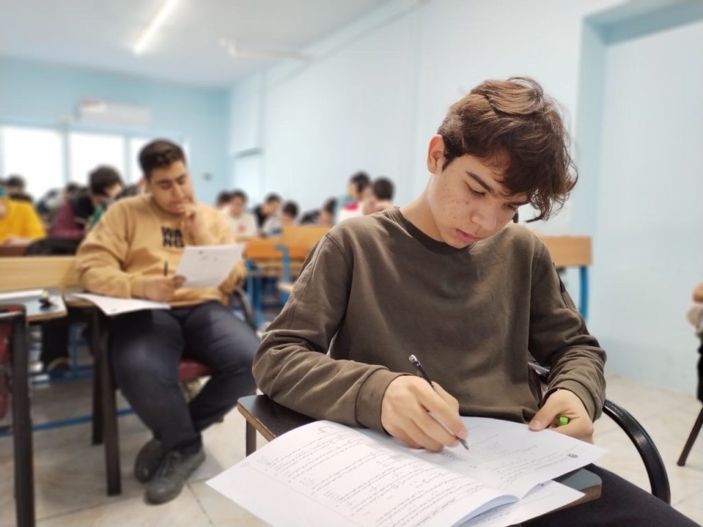 گالری تصاویر برگزاری آزمون جامع۱۲