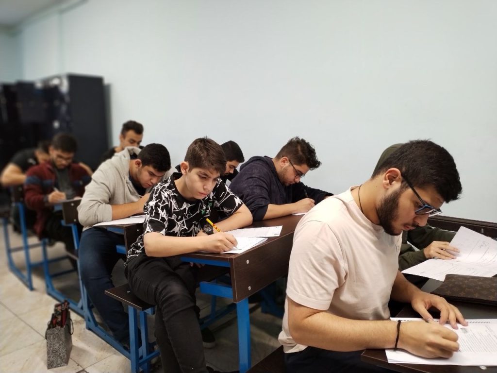 گالری تصاویر برگزاری آزمون جامع۲۱