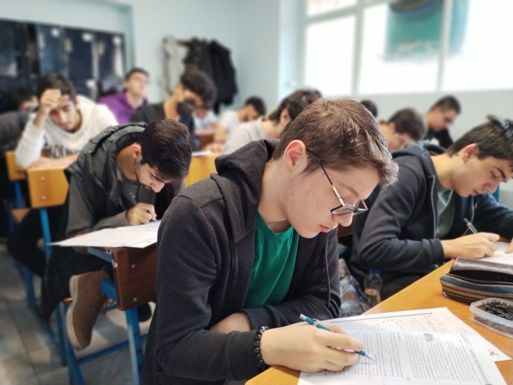 گالری تصاویر برگزاری آزمون جامع۲۴