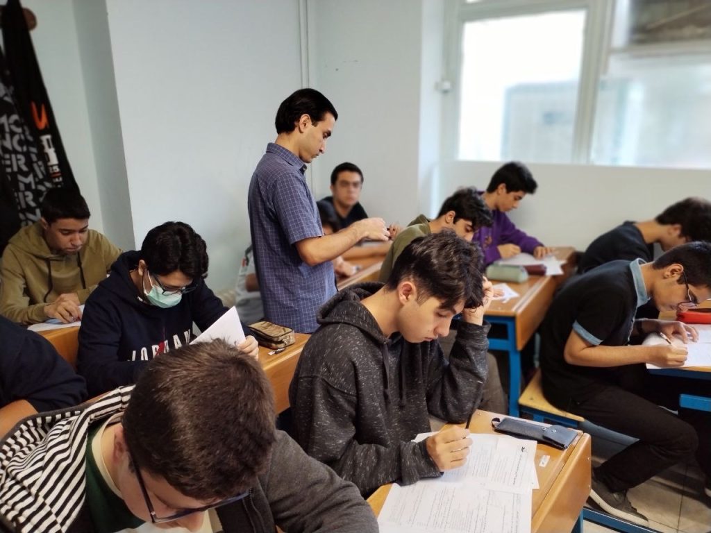 گالری تصاویر برگزاری آزمون جامع۱۰